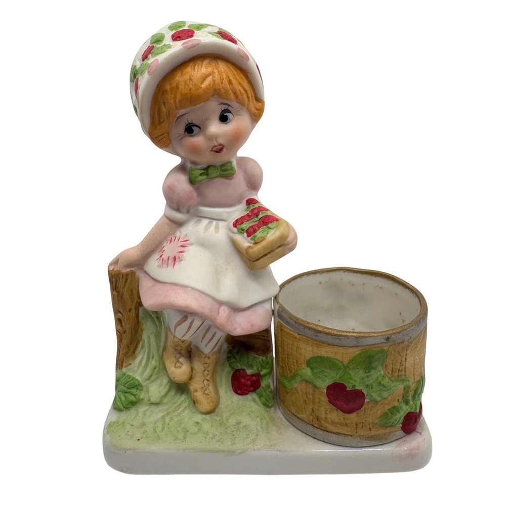 1980‎ Jasco Strawberry Patches Porcelain Girl Bunny Figurine Tealight Candle